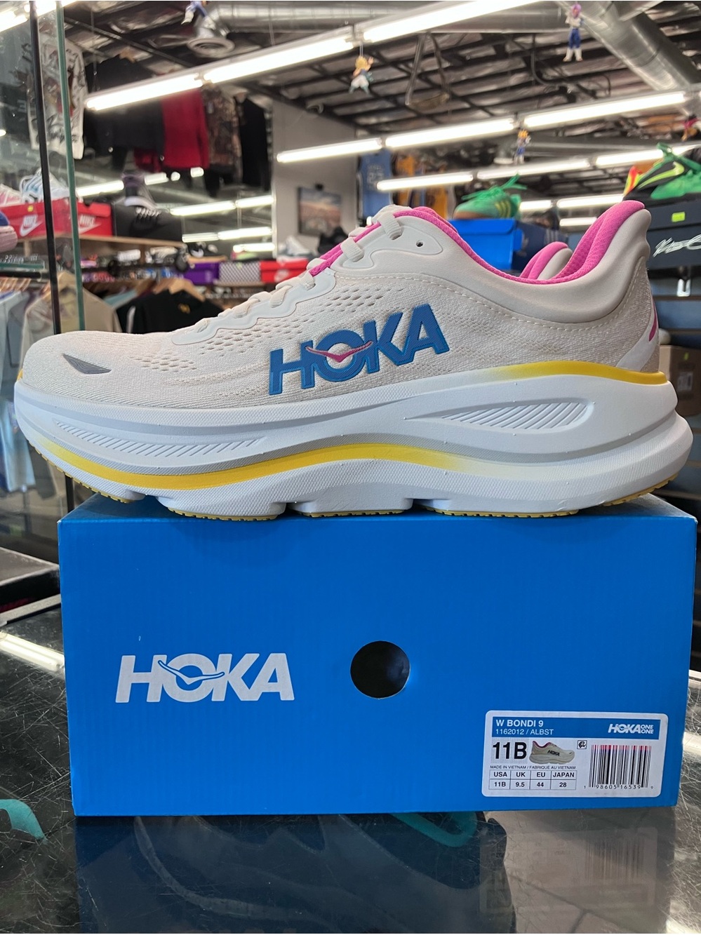 Women’s Hoka Bondi 9 Alabaster Birch Size 11 - Picture 3 of 9